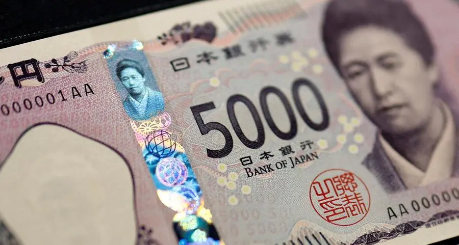 Japan's yen posts outsized gains, traders suspect new bout of intervention