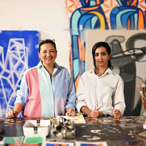 Vuse, principal partner of the McLaren Formula 1 team, partners with a Saudi female artist