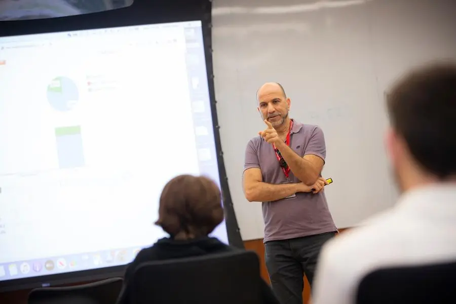 <p>CMU-Q develops region-specific business courses</p>\\n