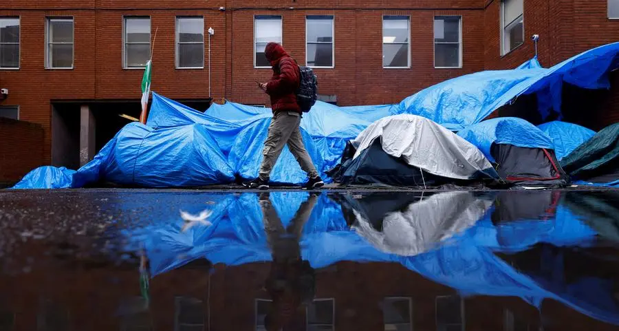 Irish police start to dismantle Dublin's migrant ‘tent city’