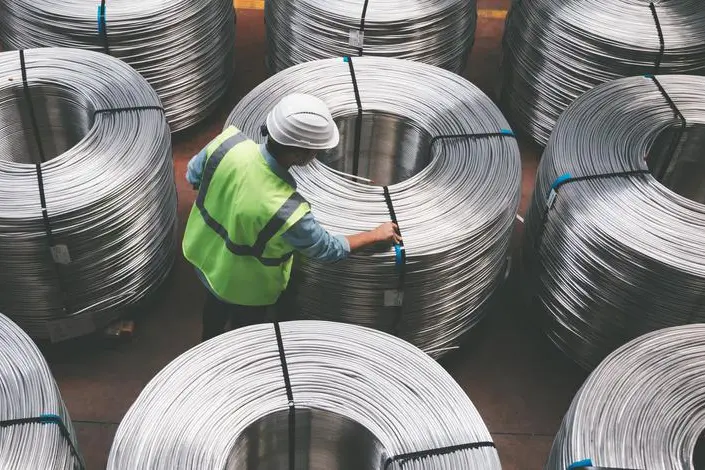 Algeria builds 200,000-tonne steel works plant