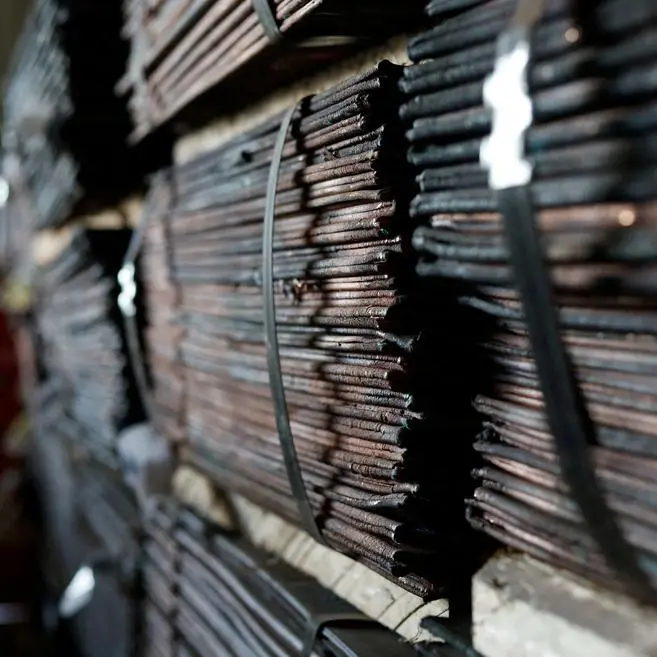 Copper inches up; focus on trade developments