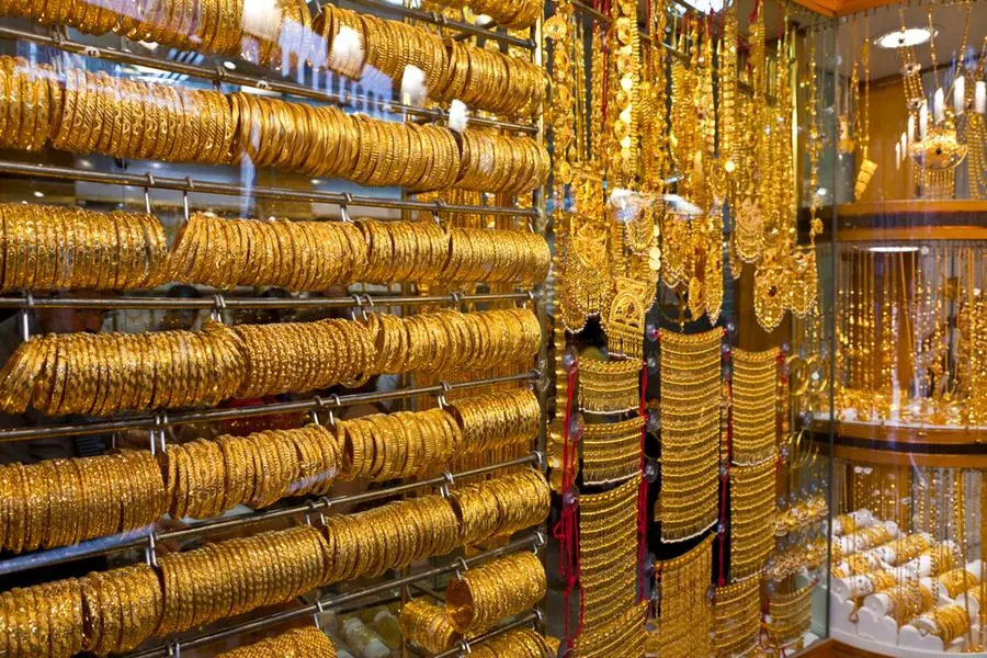 Recession fears support gold Chinese demand rises as India s falls