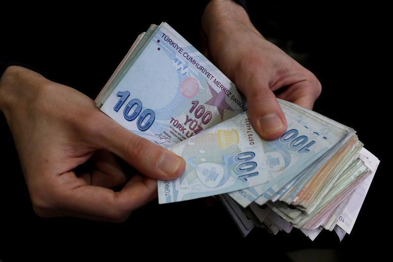 Turkish lira marks new low after 36% drop this year