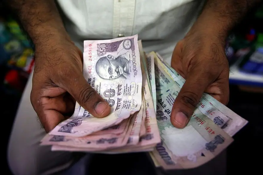 India cenbank in talks with global platforms for govt bond trades, say sources