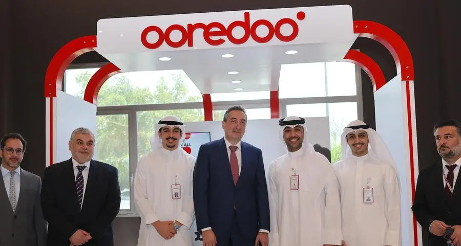 Ooredoo Kuwait strengthens commitment to youth empowerment by sponsoring AUM career fair 2024