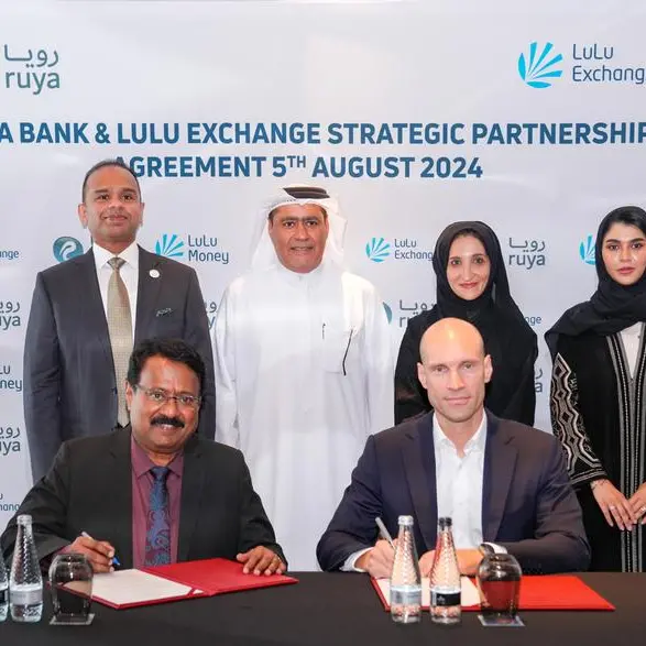 رويا يتعاون مع لولو للصرافة لتقديم خدمات الإيداع النقدي في 140 مركزًا في جميع أنحاء دولة الإمارات