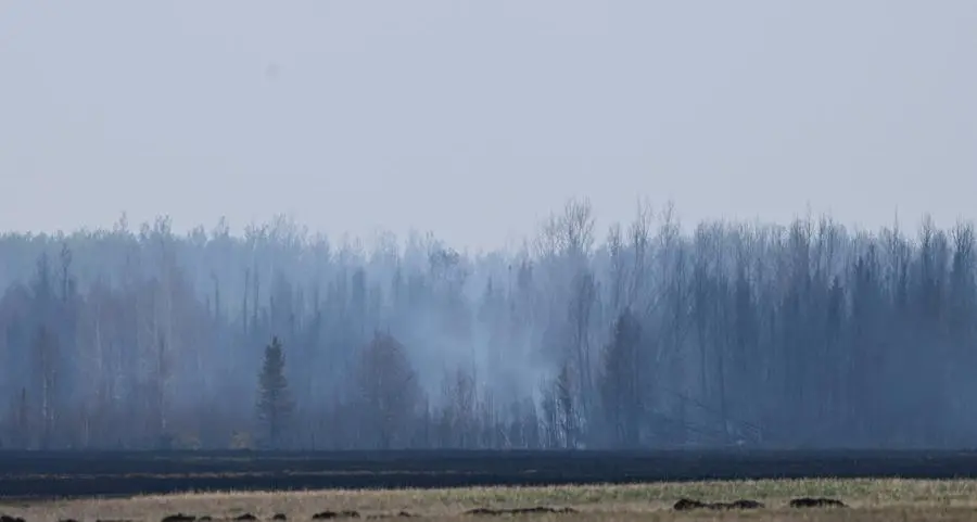 Western Canada seeks urgent help to fight wildfires