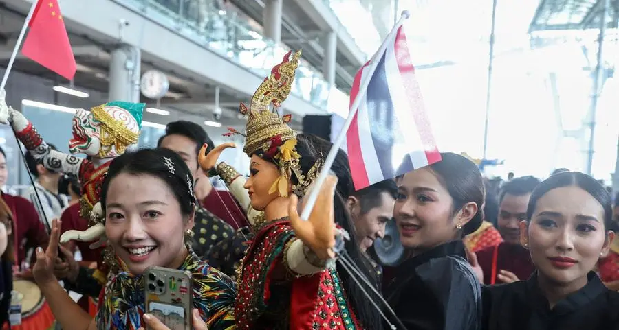 Chinese tourists get VIP welcome as Thai visa waiver programme begins