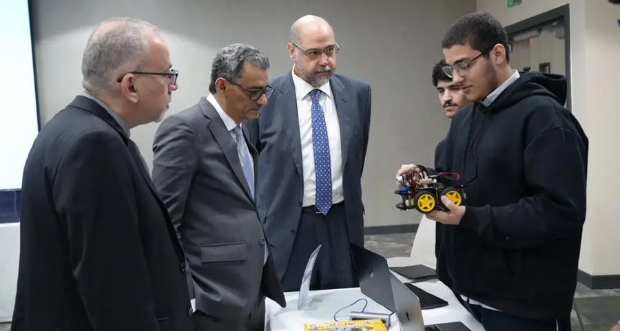 ADU’s College of Engineering hosts the first robocar maze competition in its Al Ain campus