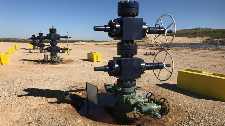 Egypt plans new drilling incentives as oil arrears fall to $1.2bln