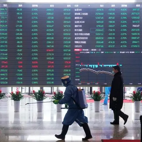 Asia shares buoyed by Fed pause bets; dollar heavy