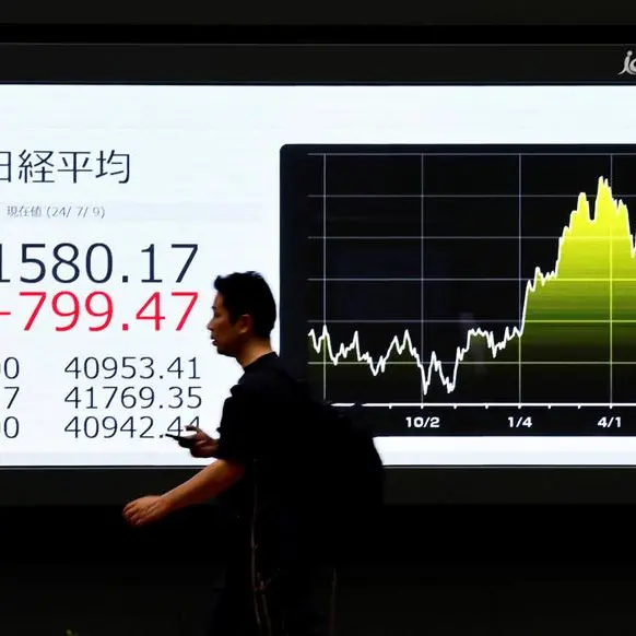 Asian stocks slump on rising trade tensions, yen firms