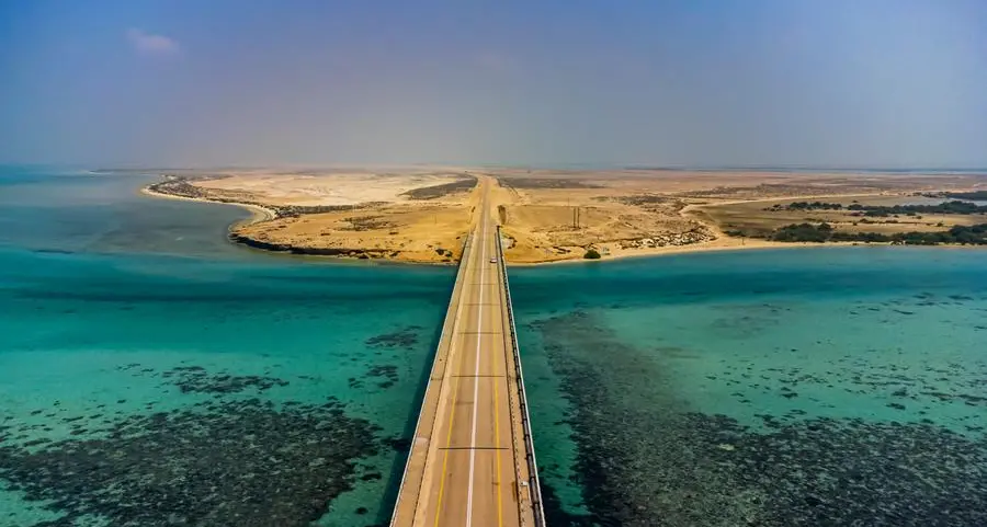 Saudi: New Jazan bridge makes progress