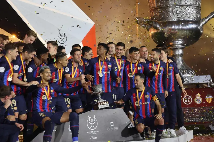 representación sesión Dormido Barca's young stars hoping Super Cup trophy is first of 'new era'