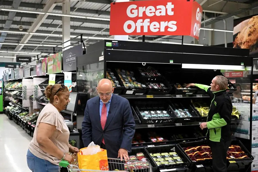 UK supermarket Asda refinances over $4bln of debt