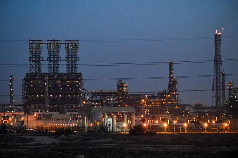 This picture taken on December 11, 2019, shows a view of a refinery at the Jubail Industrial City, about 95 kilometres north of Dammam in Saudi Arabia\\'s eastern province overlooking the Gulf. (Photo by GIUSEPPE CACACE / AFP)