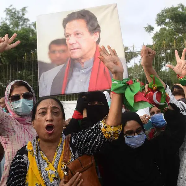 باكستان: إسقاط تهمة التحريض على القتل ضد \"عمران خان\" المسجون بتهمة فساد