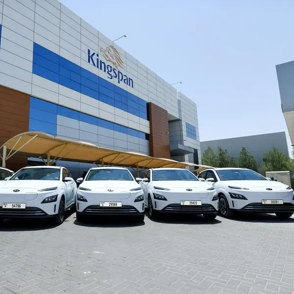 Juma Al Majid Est. delivers 5 Kona EVs to Kingspan Insulation