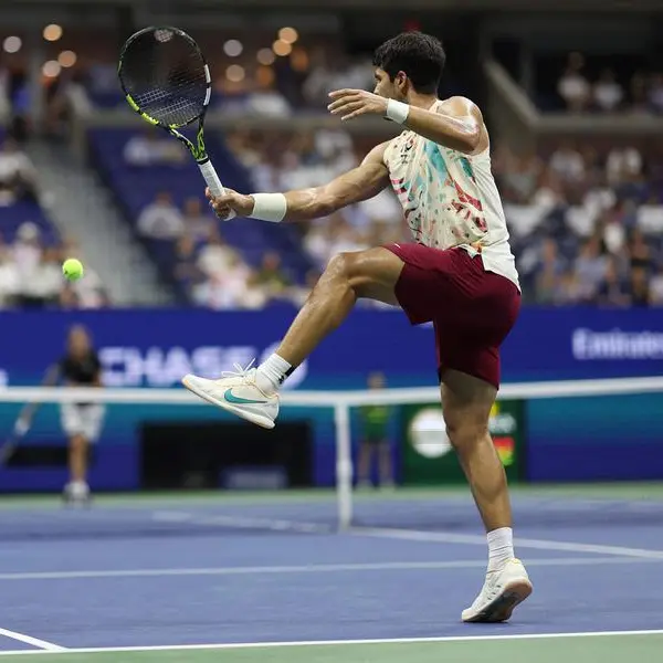 Alcaraz defeats Zverev to reach US Open semi-finals