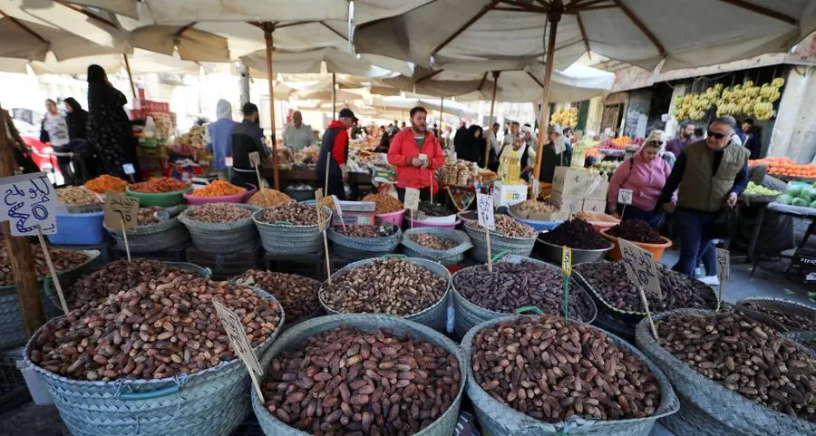 Egyptian retail chains to launch ‘Ahlan Ramadan’ discount sections as producers freeze prices