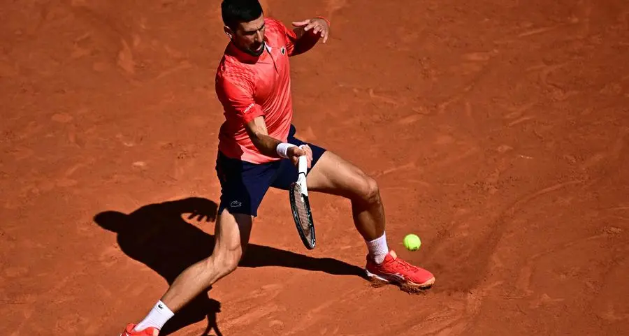 Djokovic, Alcaraz attempt to reach French Open last 16 as Pegula exits
