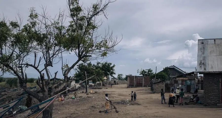 East DR Congo fishing town struggles as checkpoints, militias proliferate