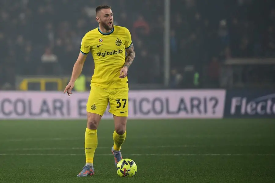 (FILES) Inter Milan\\'s Slovakian defender Milan Skriniar controls the ball during the Italian Serie A football match between Sampdoria and Inter on February 13, 2023 at the Luigi-Ferraris stadium in Genoa. Slovakia captain Milan Skriniar became Paris Saint Germain\\'s first signing of the summer on July 6, 2023, joining on a free transfer a year after the French champions declined to pay Inter Milan 70 million euros (76 million USD). (Photo by Miguel MEDINA / AFP) , Agence France-Presse (AFP)/AFP