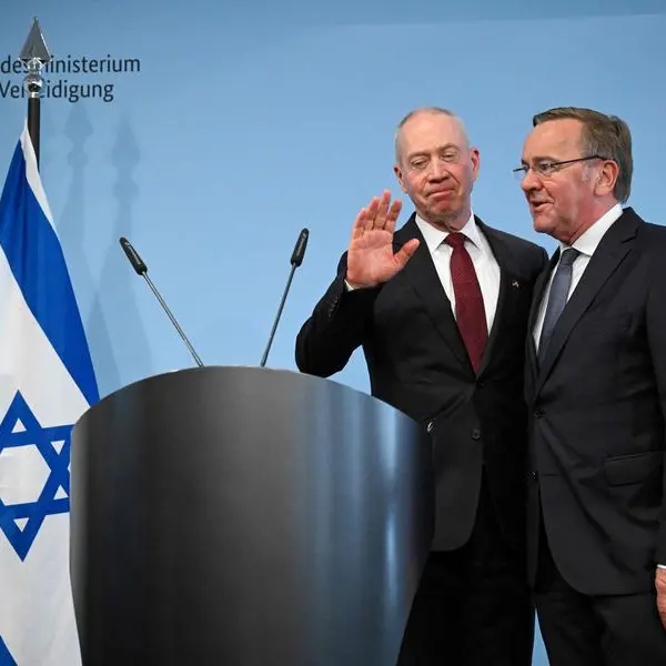Germany and Israel sign 'historic' missile shield deal