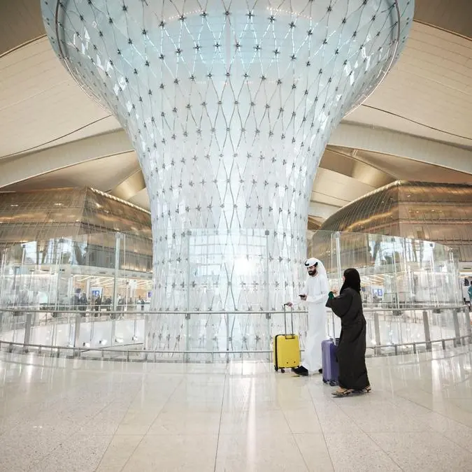محمد بن حمد بن طحنون يشهد حفل إطلاق المُسمَّى والهوية الجديدة لـ\"مطار زايد الدولي\"