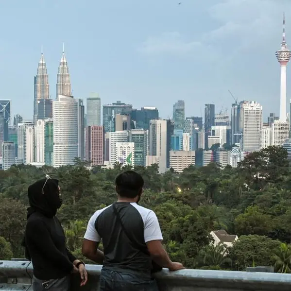 Malaysia calls for resetting economic policies amid global transformations