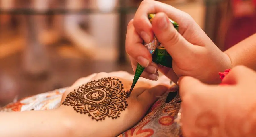 Eid Al Fitr in UAE: Henna artists fully booked as prices soar up to $545; trends revealed