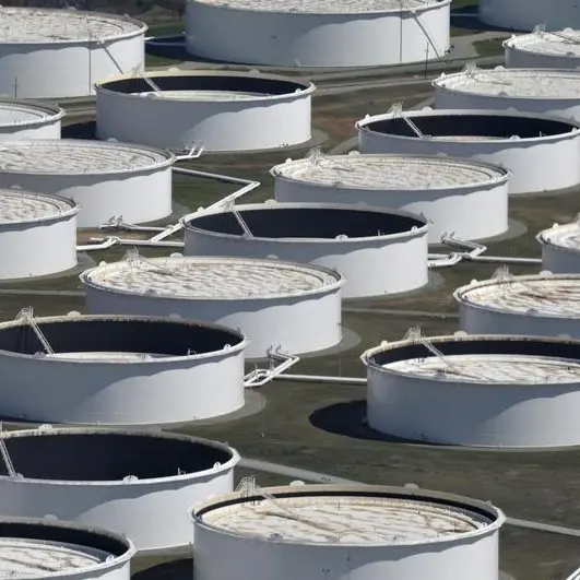 U.S. oil futures surge as Cushing stocks evaporate: Kemp