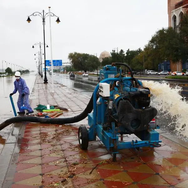 Heavy rains disrupt life in several parts of Oman
