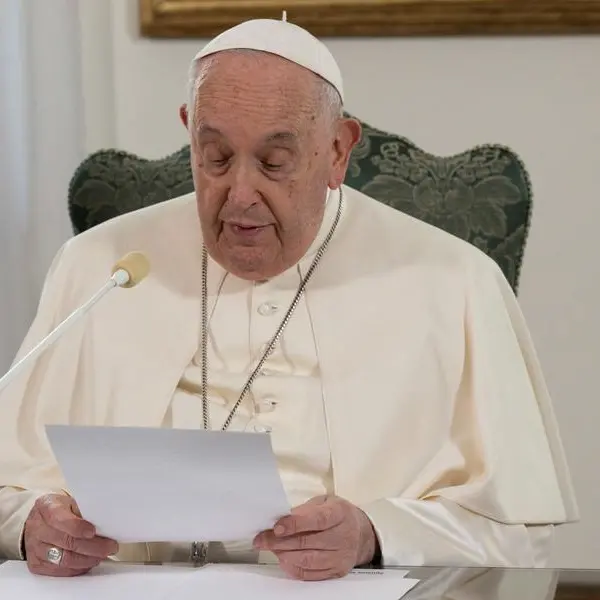 Pope deplores end of Israeli-Hamas truce, calls for new ceasefire