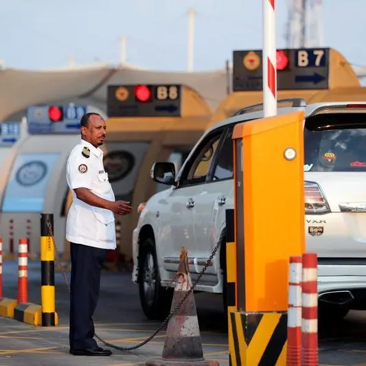 Saudi opens all land borders to Kuwait