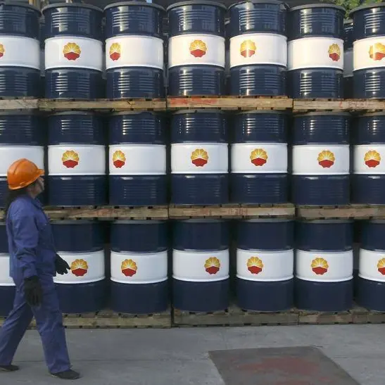 النفط يهبط لأقل من 100 دولار بفعل أزمة الصين