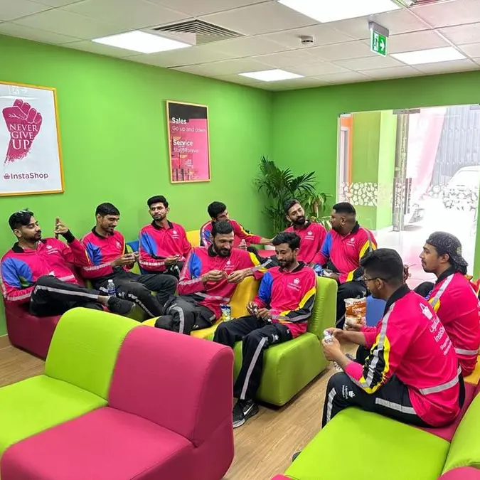 UAE provides 6,000 rest stations for delivery workers during Midday Break