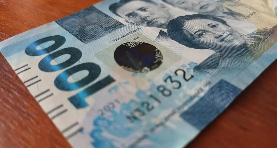 Peso may outperform peer currencies this year