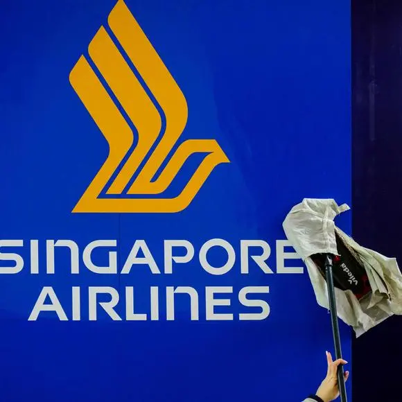 Singapore president says 'hope and pray' injured flight passengers recover