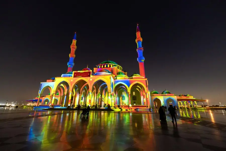 <p>Sharjah Light Festival narrate the emirate&rsquo;s story in collaboration with more than 15 globally-renowned artists</p>\\n