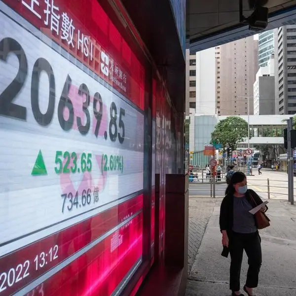 Hong Kong stocks end morning down more than 3%