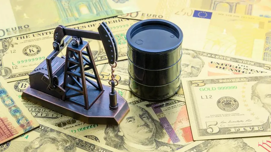 Oil price swings: Implications for renewables and GCC economies