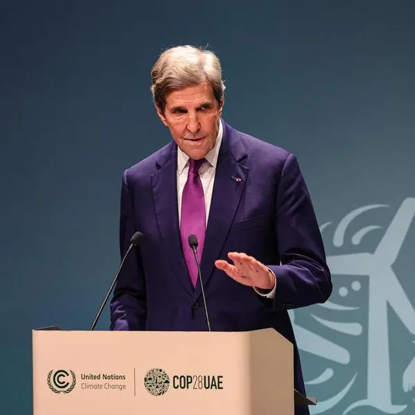 Sounding warning, Kerry urges new ways on climate finance