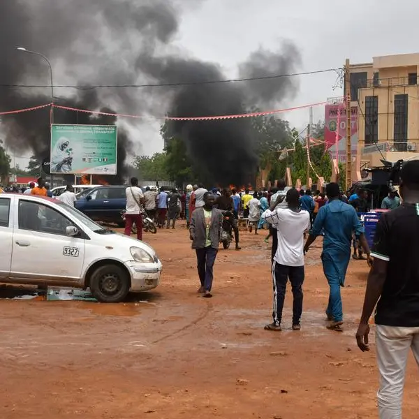 التطورات في النيجر: عسكريون يطيحون بالرئيس والجيش يعلن تأييده للتحرك