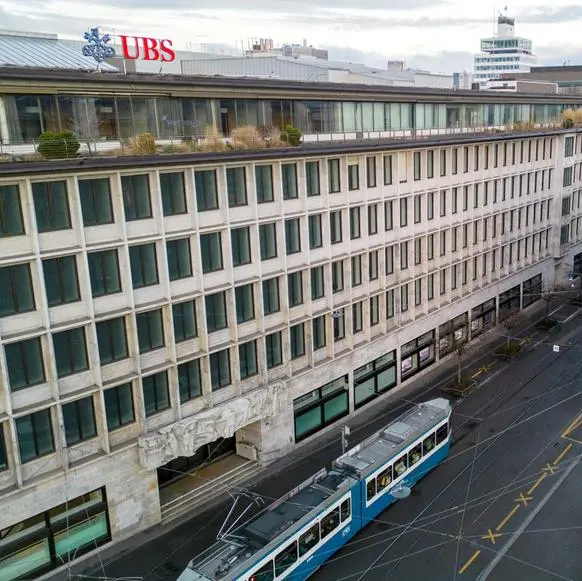 UBS to cut 3000 Swiss jobs as it slashes costs by $10bln