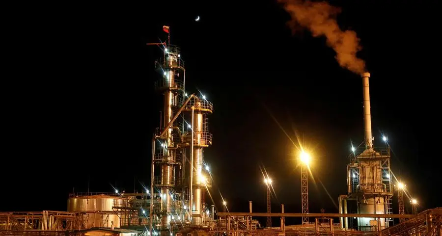 Kazakh refinery to export gasoline made from Russian oil