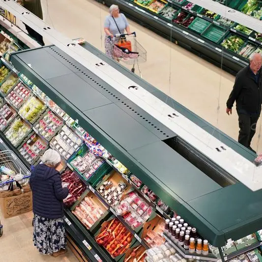 مؤشر أسعار المستهلكين في بريطانيا ينخفض إلى 10.1% في مارس