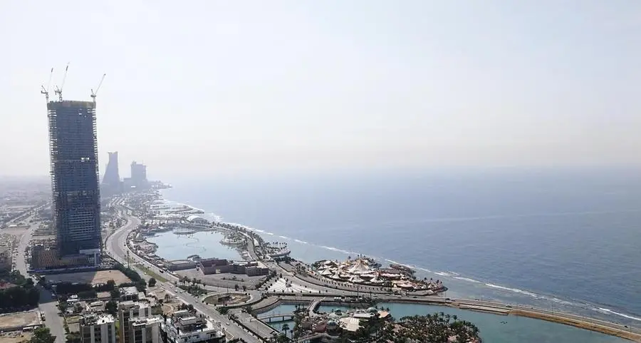 Jeddah Mayoralty reclaims 18 government land sites on the North Obhur waterfront