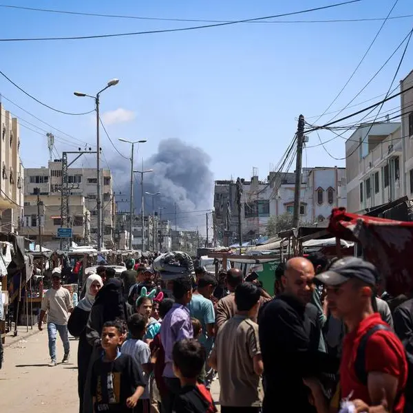 Israel advances on Rafah crossing despite Egypt’s warning